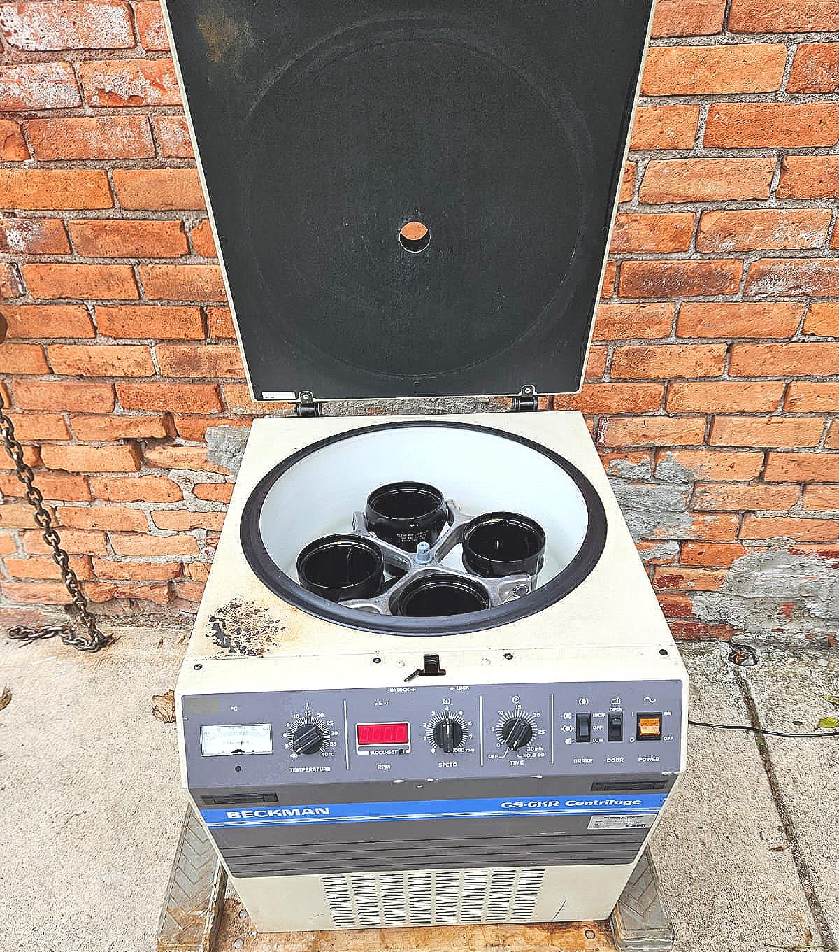 REFURBISHED BECKMAN GS-6K REFRIGERATED CENTRIFUGE GH3.8 ROTOR WATCHVIDEOFREESHIP